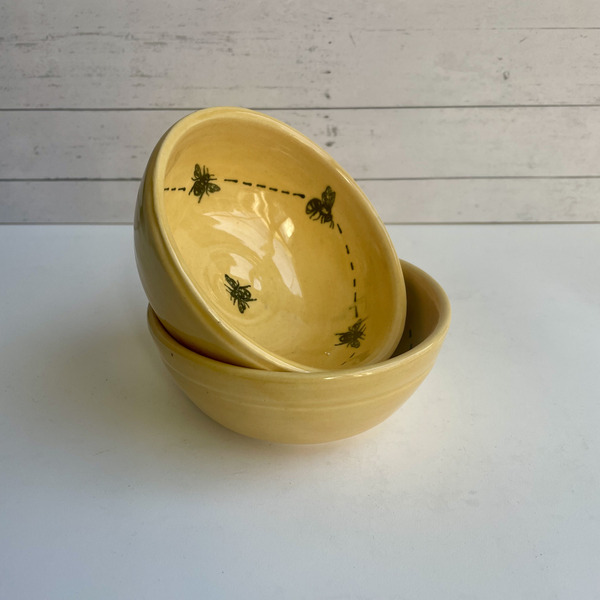 Bee trinket bowls