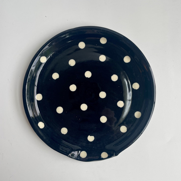 Black & white polka dot spoon rest