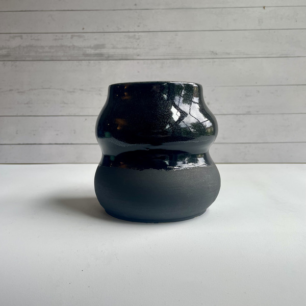 Shimmery black vase