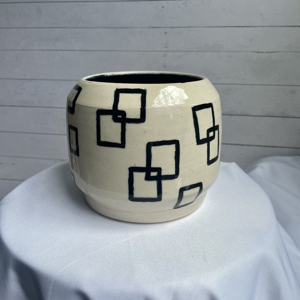 Large interlocking squares vase