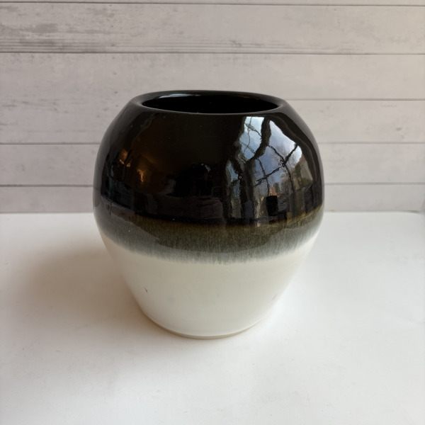 Large black & white vase