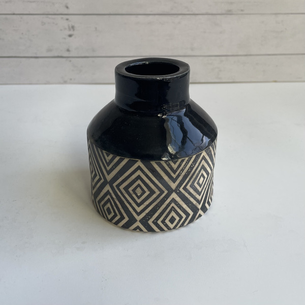 Mini diamond vase