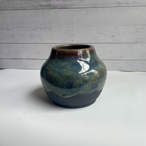 Oatmeal & Iron Lustre vase